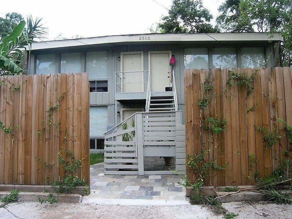 Modern B & B Houston Extérieur photo